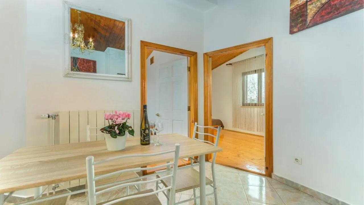 Apartment Dory By Rent Istria Poreč